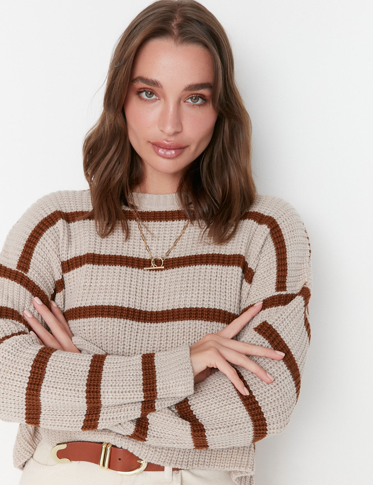 Discover comfort and style with our Women’s Striped Waffle Knit Sweater. Soft fabric, classic stripes, and a relaxed fit make this cozy sweater a wardrobe essential. Shop now on atikastyle and enjoy free shipping!
