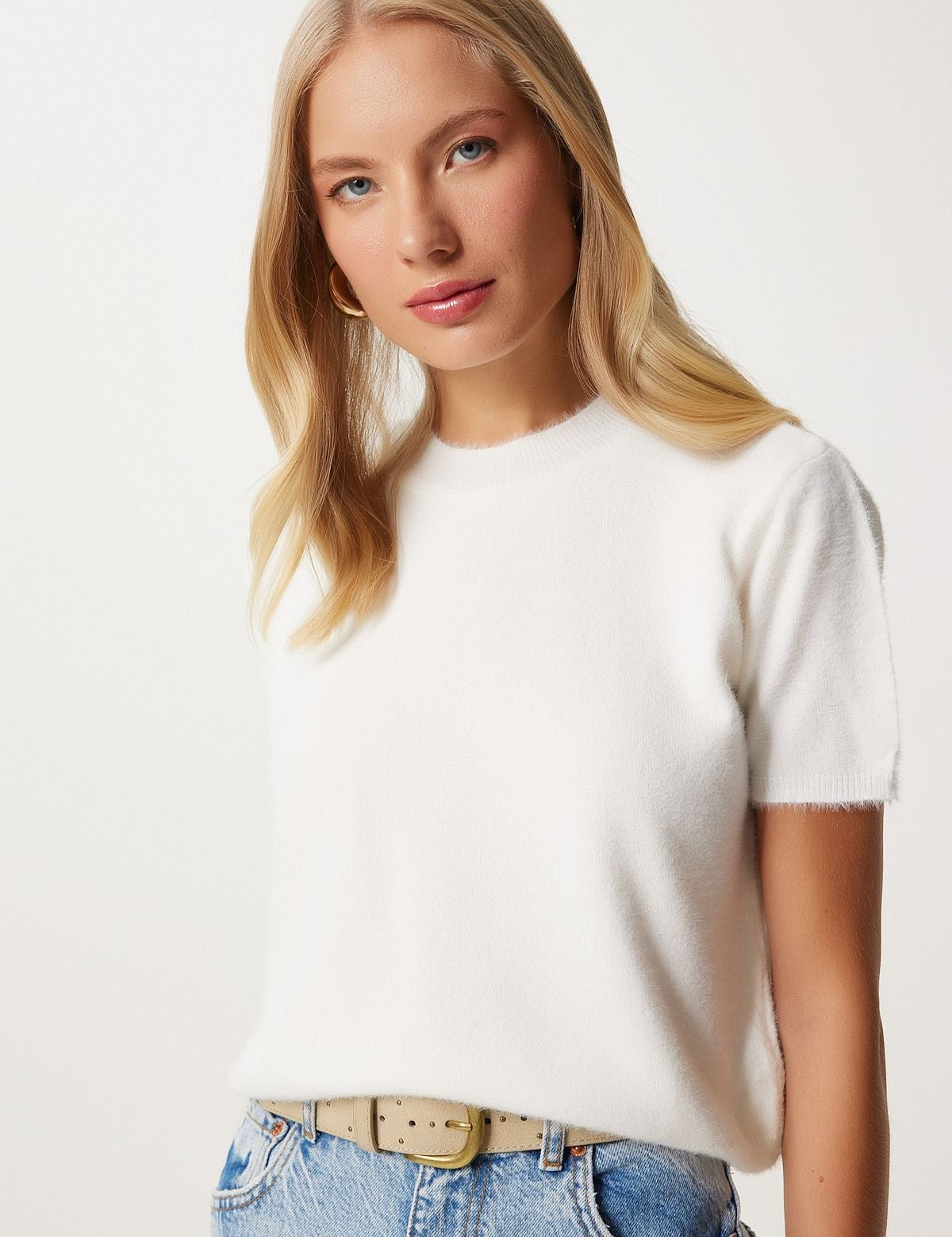 White Short Sleeve Cashmere Sweater | Women’s Luxe Knit Top