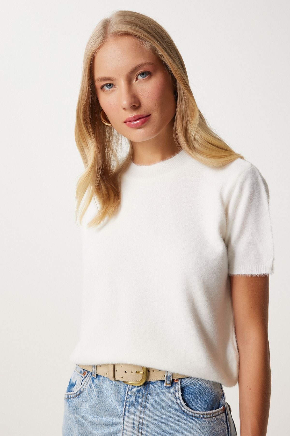 White Short Sleeve Cashmere Sweater | Women’s Luxe Knit Top