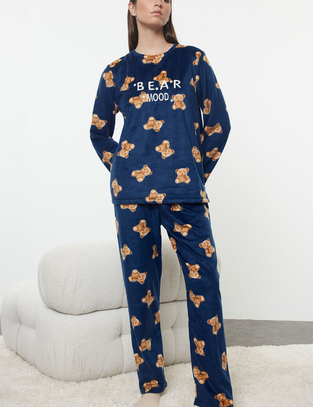 Women’s bear print pajama set
	•	Cozy fleece pajamas for winter
	•	Cute teddy bear loungewear
	•	Women’s graphic pajama set with bears
	•	Bear mood sleepwear for women
	•	Warm winter pajamas for lounging
	•	Soft fleece women’s two-piece set
	•	Holiday pajama gift for women
	•	Cute and cozy sleepwear for home
	•	Comfortable bear-themed pajamas