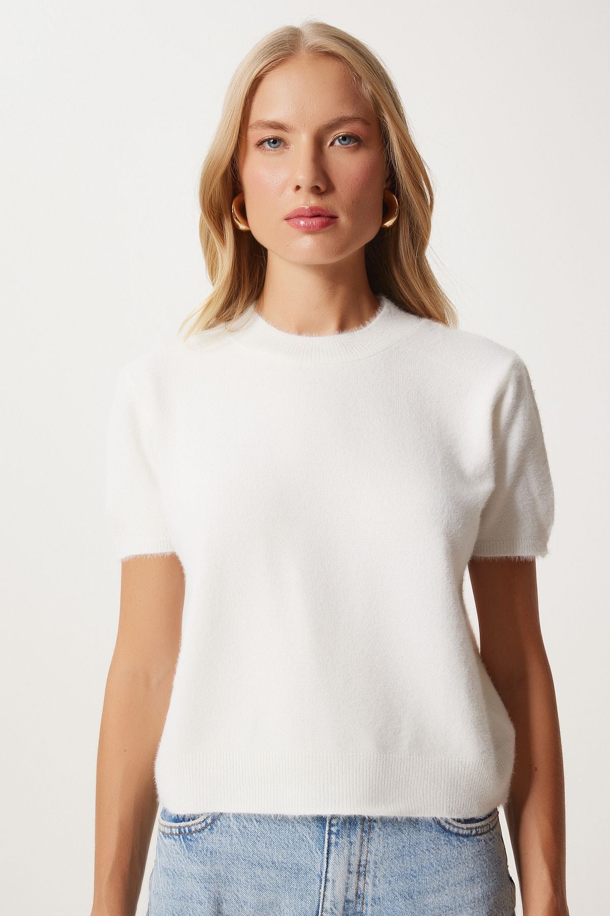 White Short Sleeve Cashmere Sweater | Women’s Luxe Knit Top