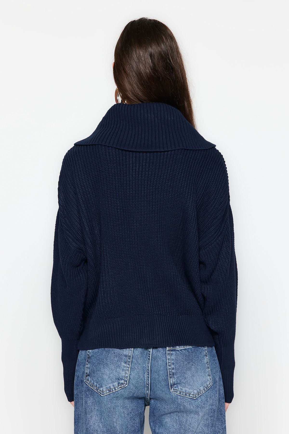 Cozy Navy Ribbed Knit Zip-Up Sweater - Perfect for Casual and Layered Looks