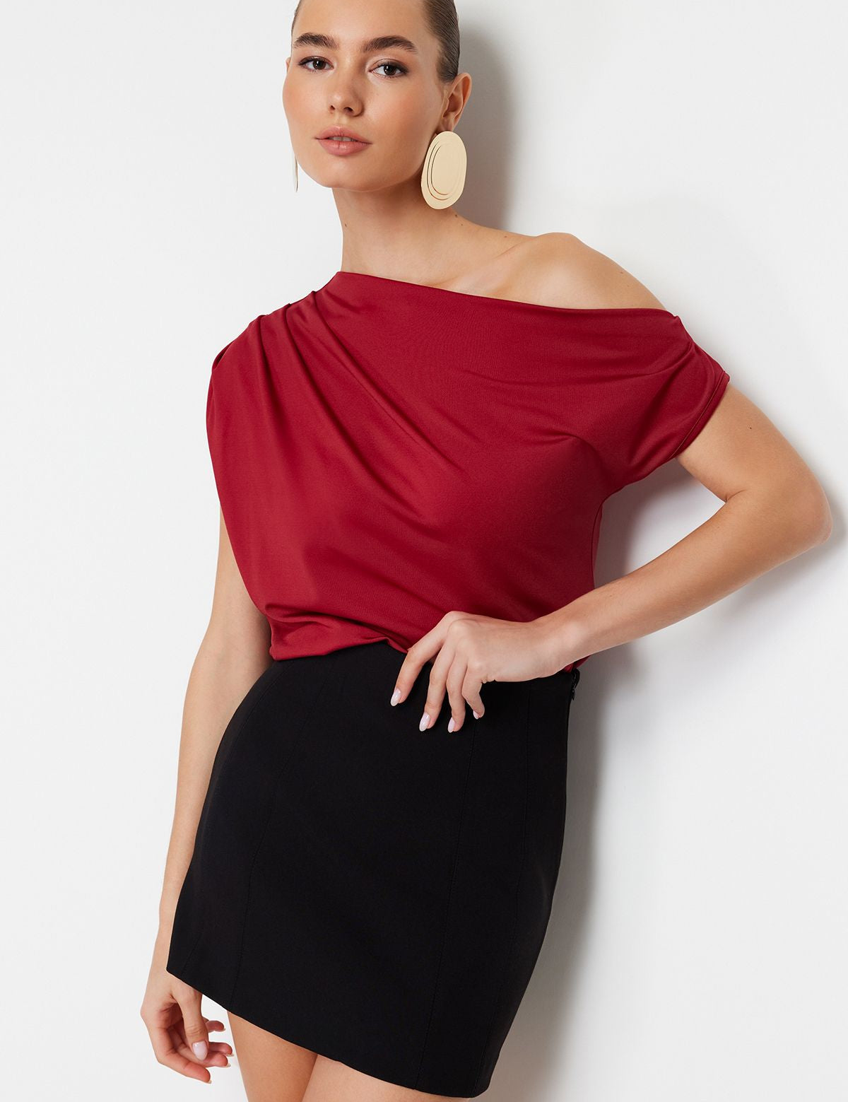 Shop the Elegant Off-Shoulder Red Top for a chic and modern look. With an asymmetrical neckline and vibrant red color, this top is perfect for any occasion. Comfortable and stylish, buy now enjoy free shipping!