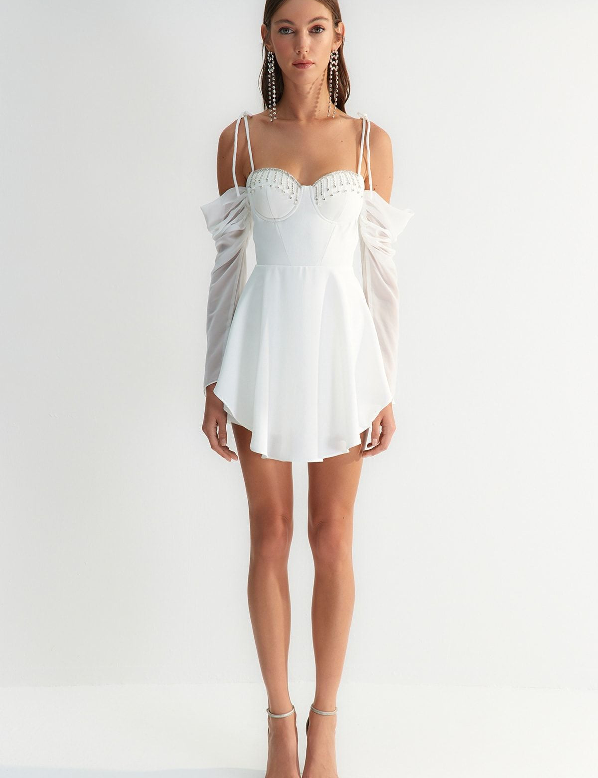 
Off-shoulder mini dress, white dress, fit-and-flare dress, women’s fashion, evening dress, party dress, elegant dress, stylish women’s dress.
Shop our white off-shoulder fit-and-flare mini dress for women. Perfect for any special occasion, this stylish and elegant dress features a flattering silhouette and chic design. Shop now for sophisticated women’s fashion

“Discover our white off-shoulder fit-and-flare mini dress for women. 